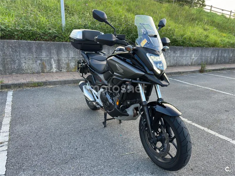 Honda NC750X - Vista 3