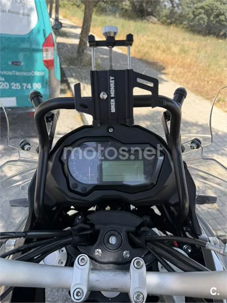 Benelli TRK 502 - Vista 3