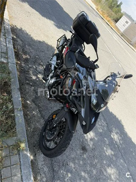 Benelli TRK 502 - Vista 10