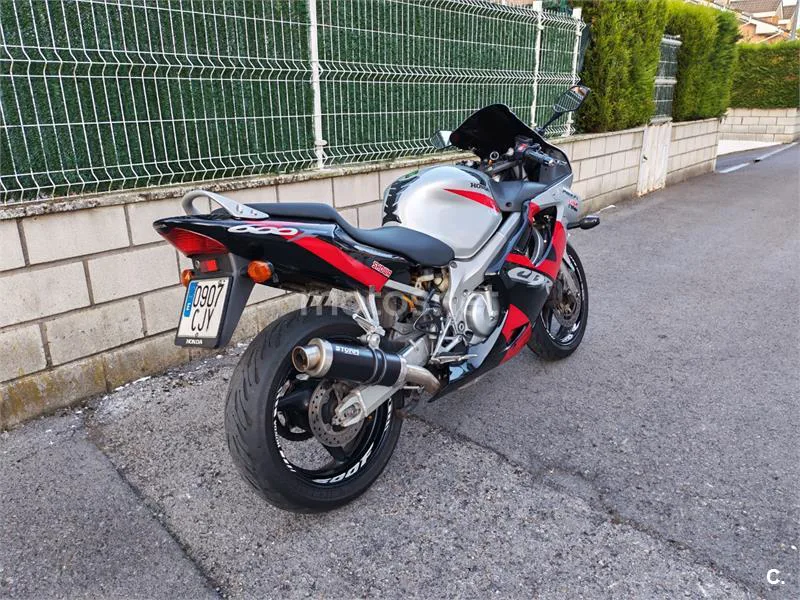 Honda CBR600F - Vista 3