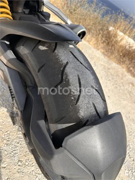 Ducati Multistrada 1200 - Vista 5