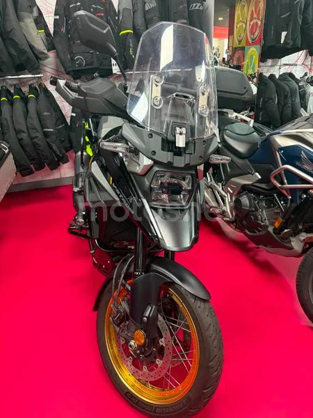 Suzuki V-Strom 1050 10.200 € 2022 A Coruña - 2