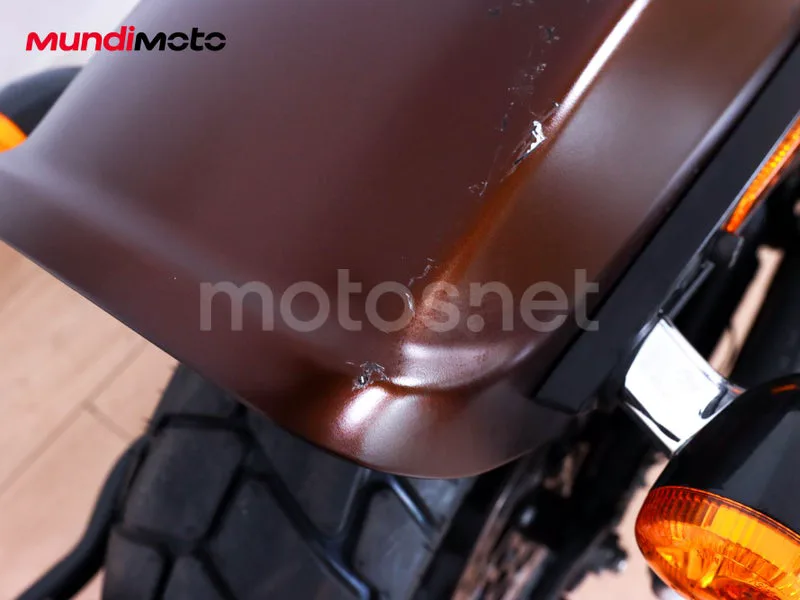 Harley-Davidson Fat Bob - Vista 33