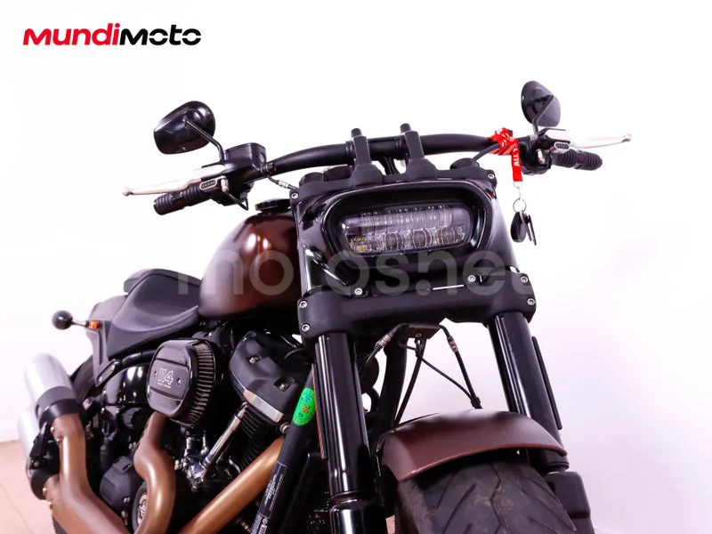 Harley-Davidson Fat Bob - Vista 5