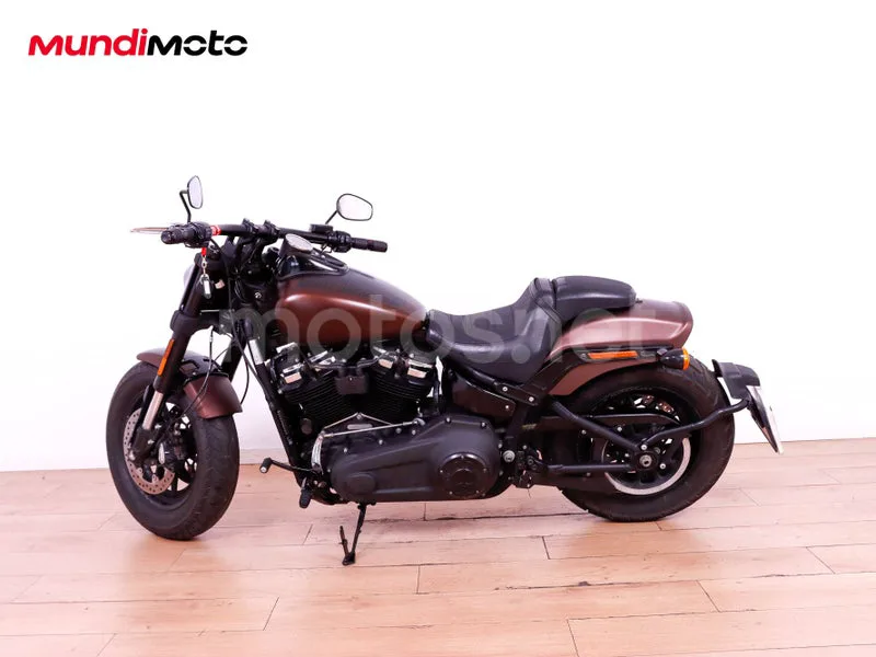 Harley-Davidson Fat Bob - Vista 6