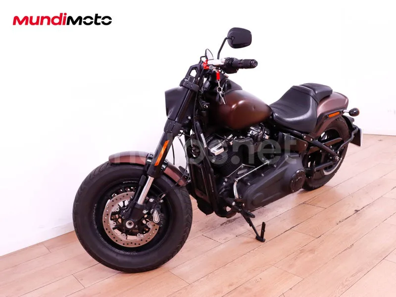 Harley-Davidson Fat Bob - Vista 7