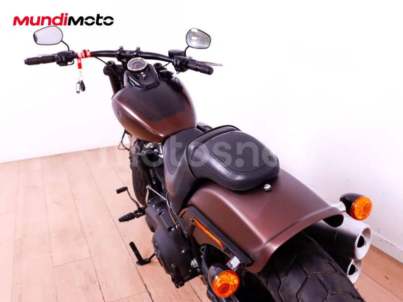 Harley-Davidson Fat Bob - Vista 9