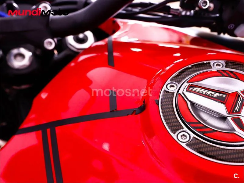 QJ Motor SRT 700 - Vista 20