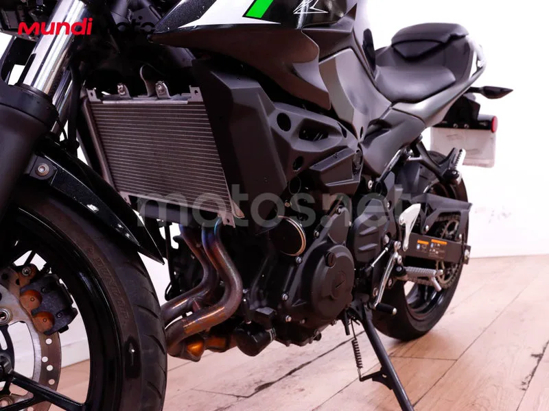 Kawasaki Z500 - Vista 20