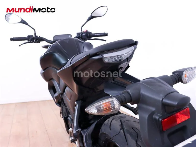 Yamaha MT-125 - Vista 9