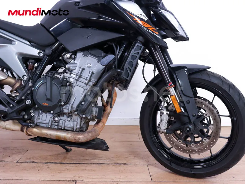 KTM 790 Adventure - Vista 15