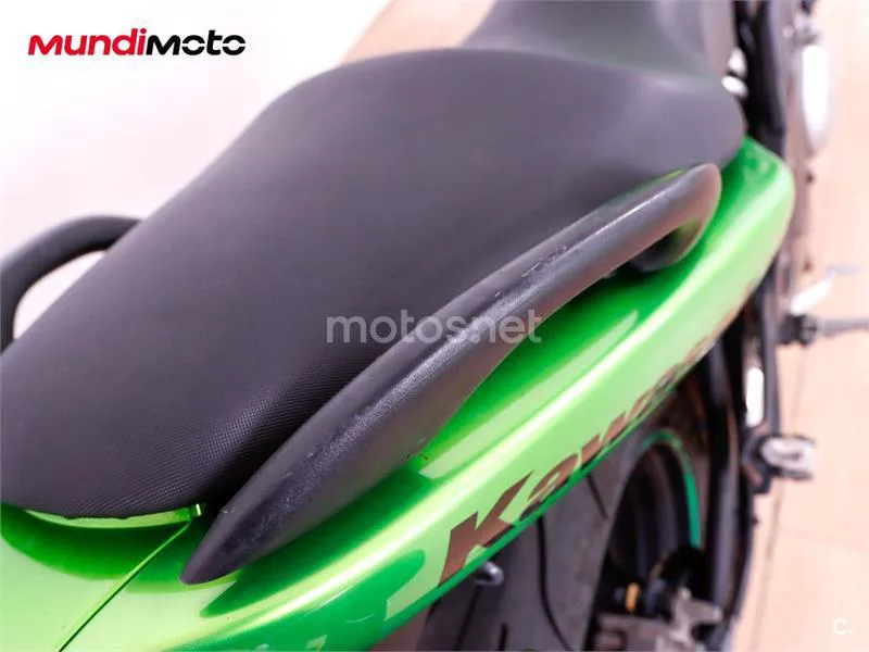Kawasaki ER-6n - Vista 29