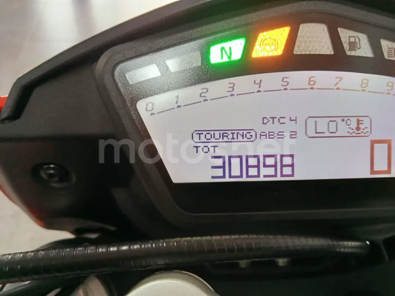 Ducati Hypermotard - Vista 12