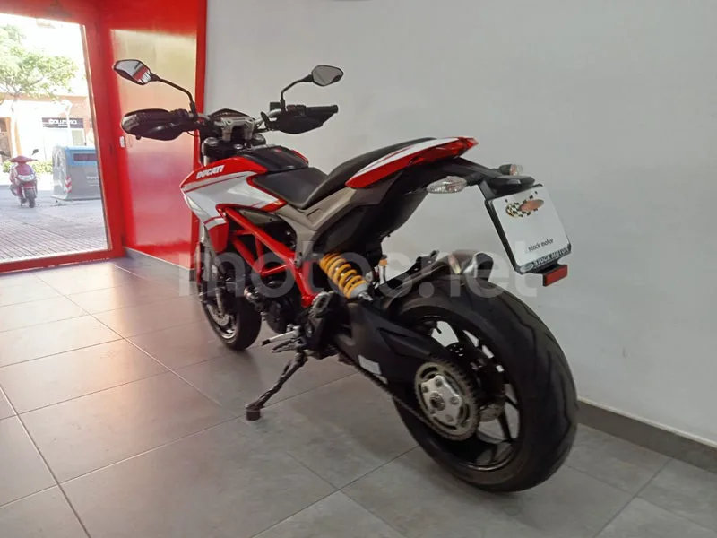 Ducati Hypermotard - Vista 6