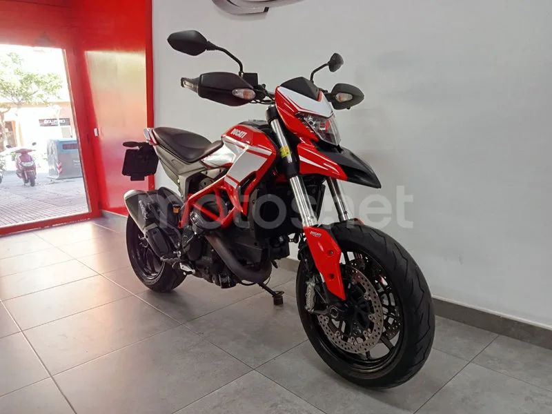 Ducati Hypermotard - Vista 8