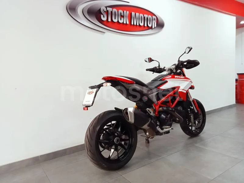 Ducati Hypermotard - Vista 9