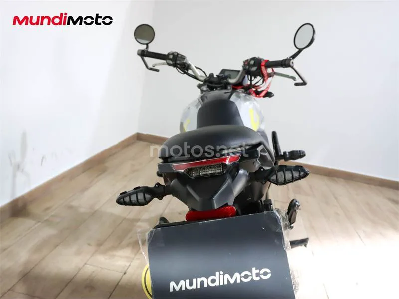 Zontes GK 125 - Vista 4
