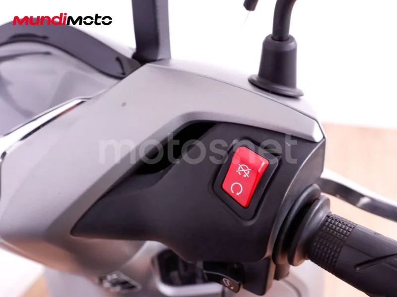 Honda SH350i - Vista 22