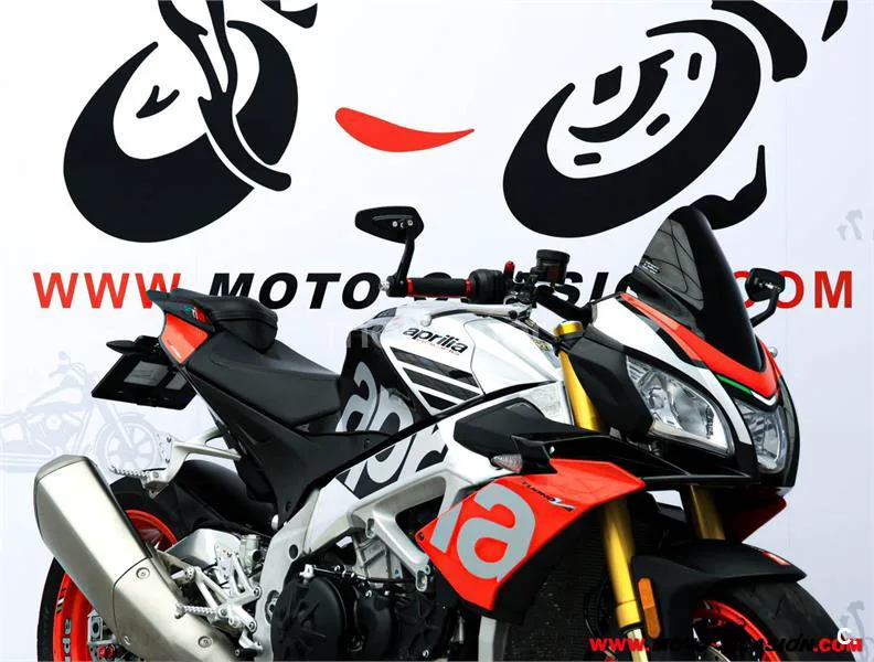 Aprilia Tuono V4 1100 - Vista 4