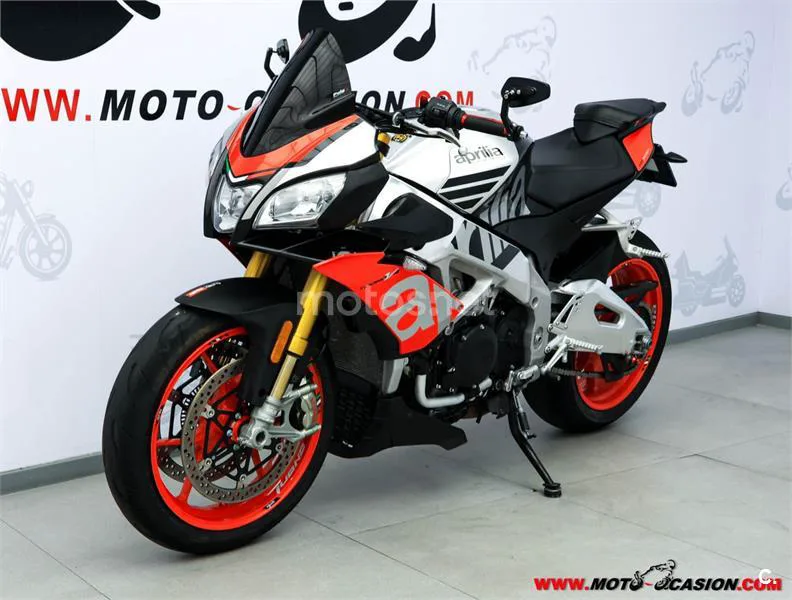 Aprilia Tuono V4 1100 - Vista 8