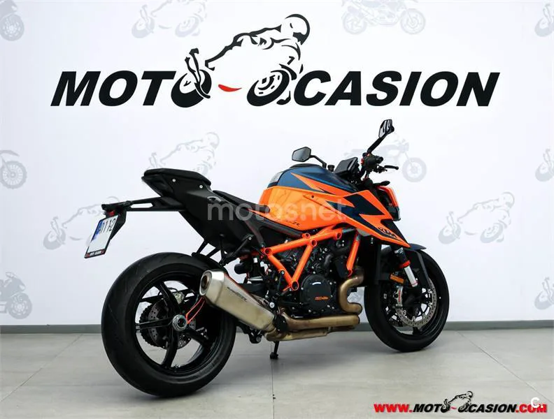 KTM 1390 Super Duke R - Vista 3