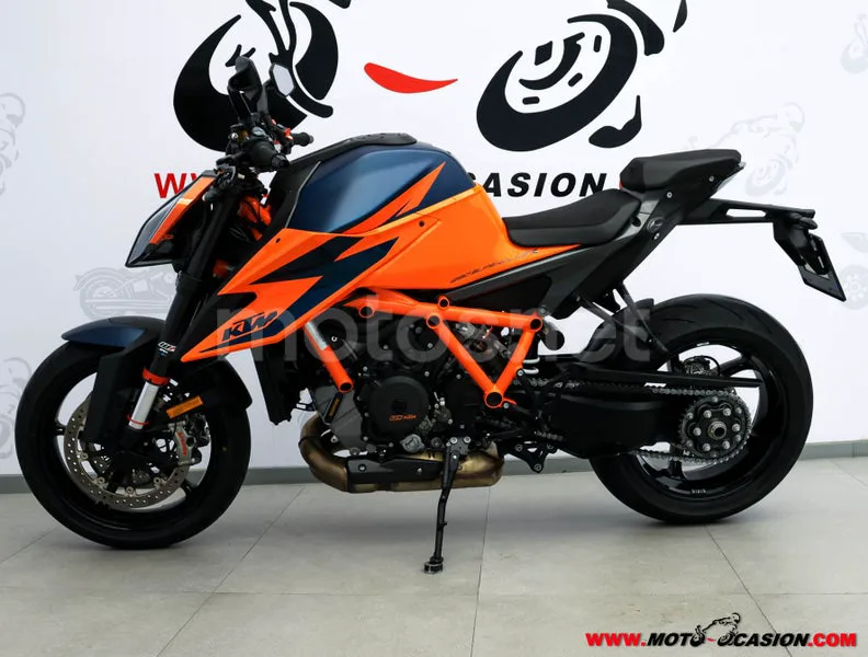 KTM 1390 Super Duke R - Vista 7