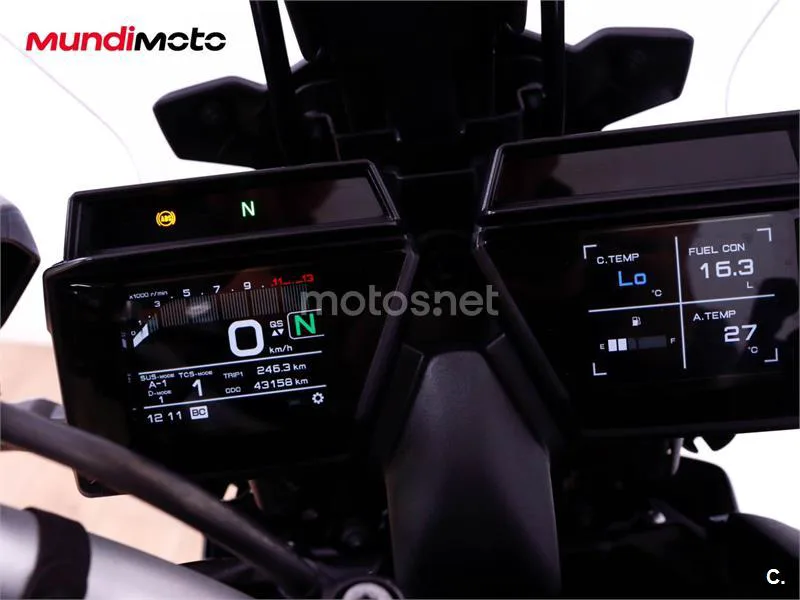 Yamaha Tracer 9 - Vista 12