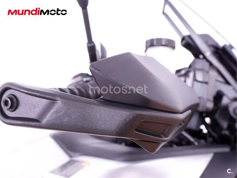 Yamaha Tracer 9 - Vista 25