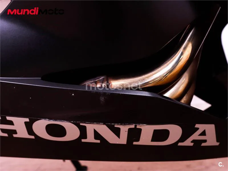 Honda CBR650R - Vista 17