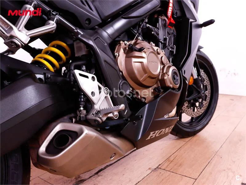 Honda CBR650R - Vista 4