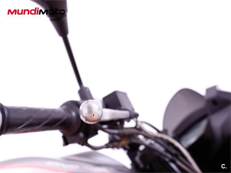 Aprilia Tuono 125 - Vista 13
