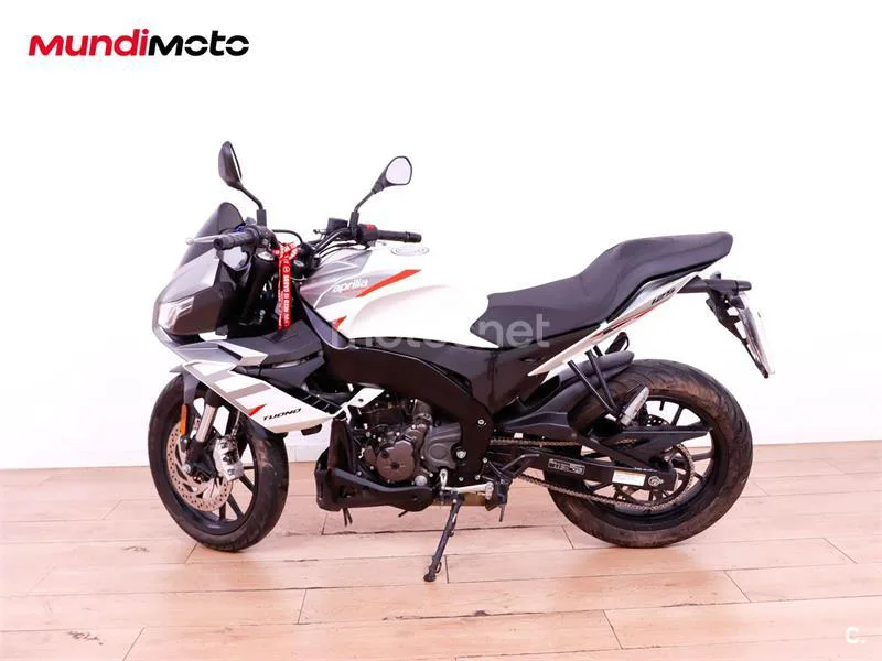 Aprilia Tuono 125 - Vista 6
