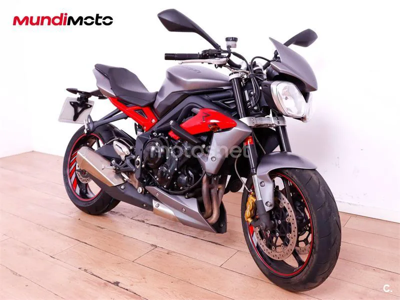Triumph Street Triple R 6199 € 2014 Barcelona - 2