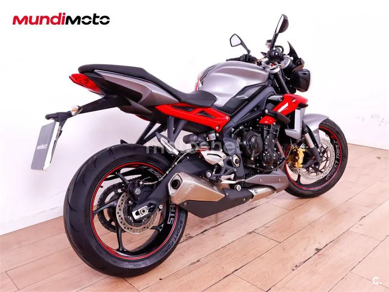 Triumph Street Triple R - Vista 3