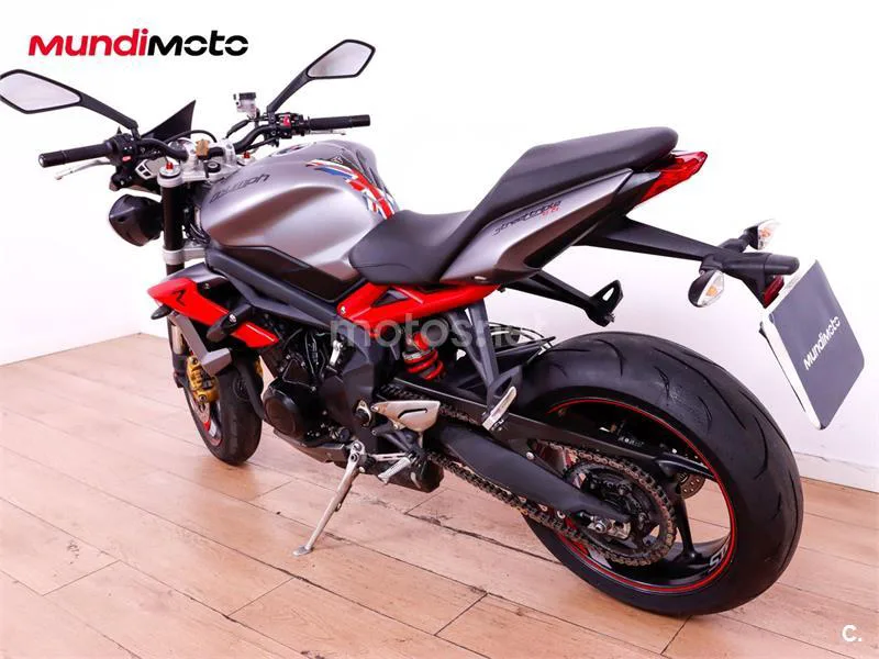 Triumph Street Triple R - Vista 8
