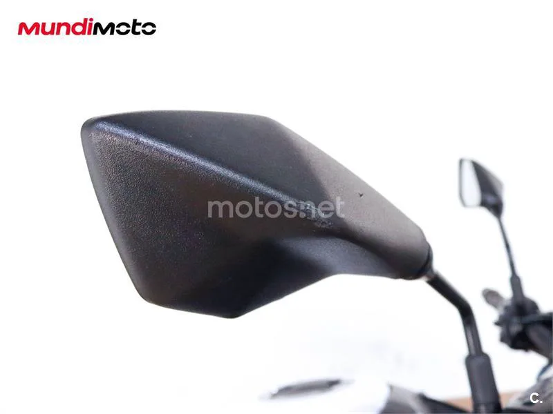 Kawasaki Z900 - Vista 13