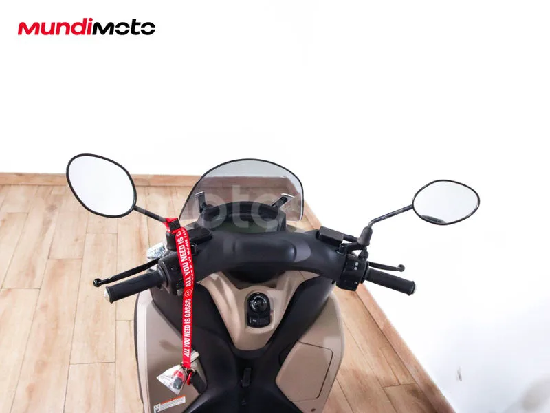 Yamaha Tricity 125 - Vista 11