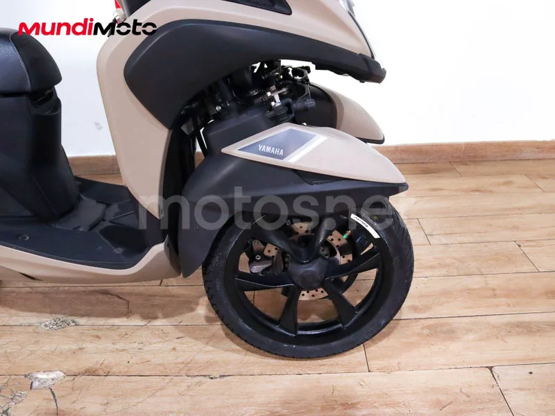 Yamaha Tricity 125 - Vista 30