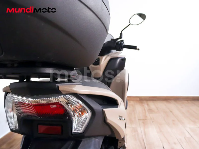 Yamaha Tricity 125 - Vista 4
