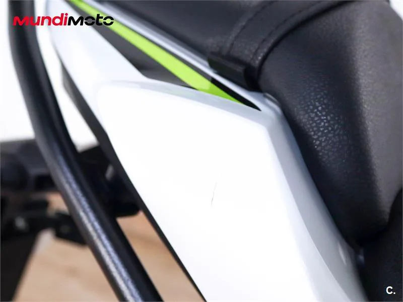 Kawasaki Z650 - Vista 16