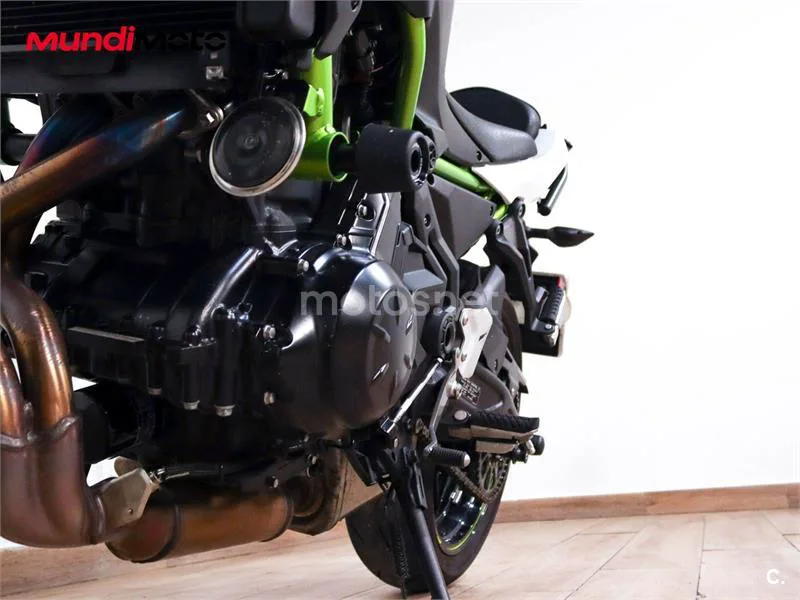 Kawasaki Z650 - Vista 10