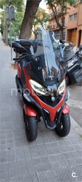 Piaggio MP3 400 Sport 7200 € 2023 Barcelona - 1