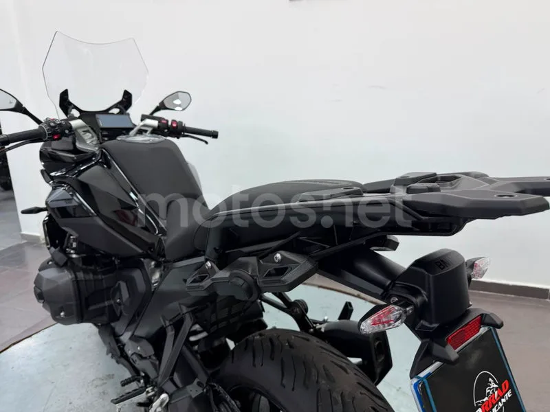 BMW R 1300 RS - Vista 11