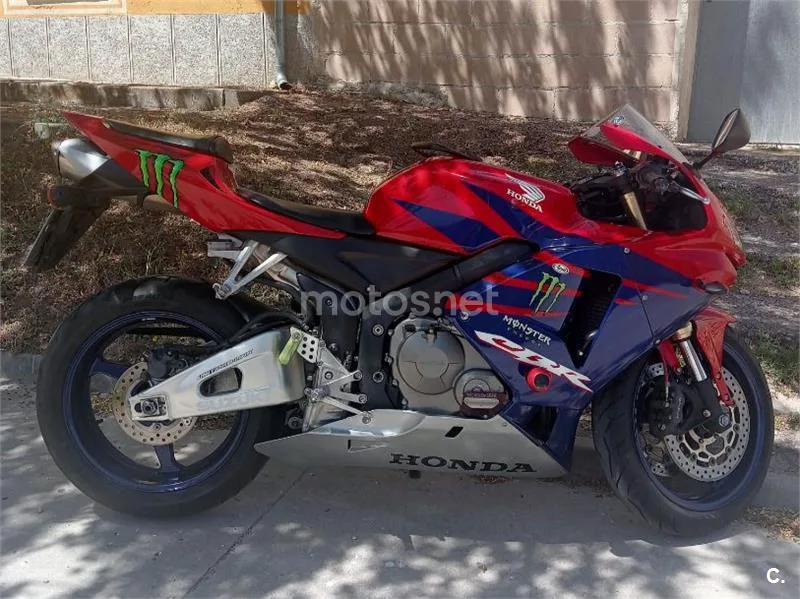 Honda CBR600RR - Vista 13