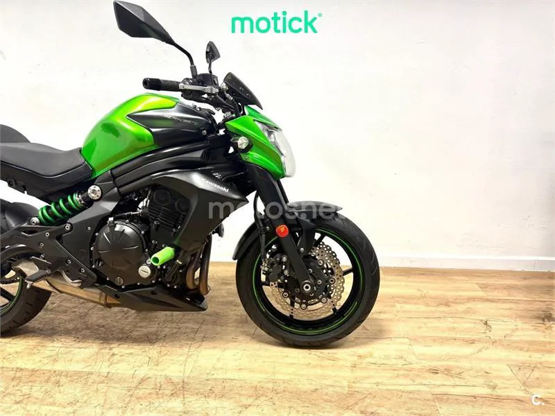 Kawasaki ER-6n - Vista 4