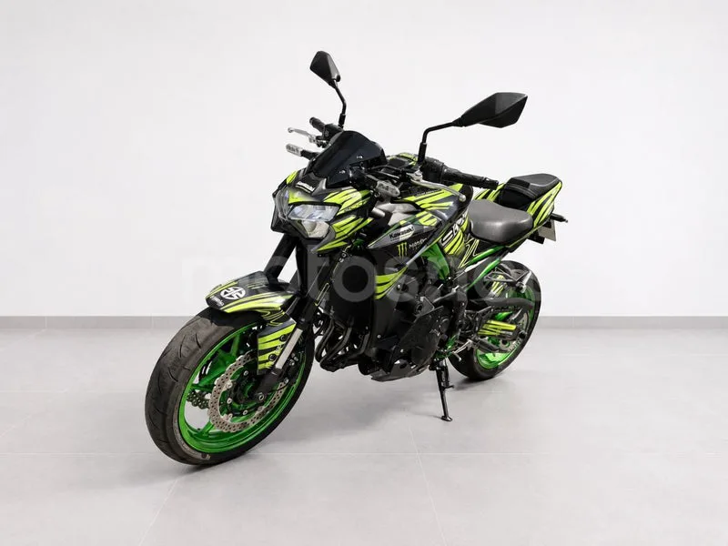 Kawasaki Z900 - Vista 7