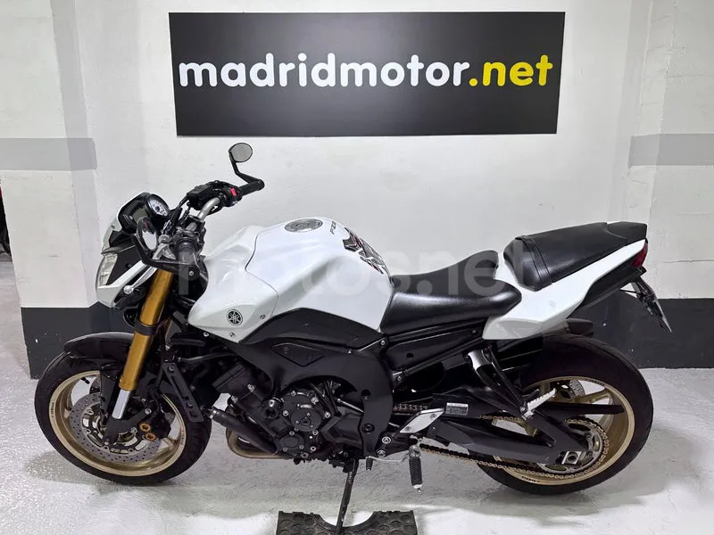 Yamaha FZ8 3390 € 2012 Madrid - 2