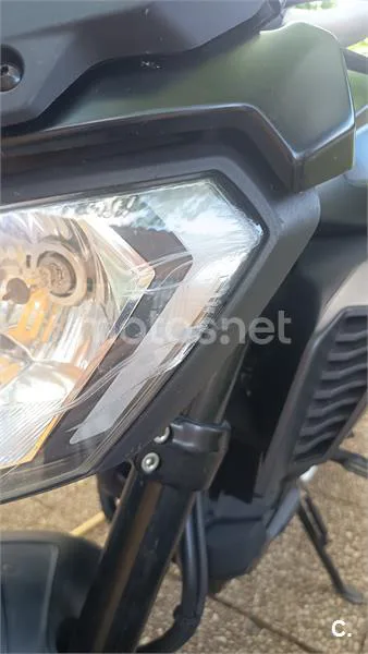 Yamaha YZF-R125 - Vista 3