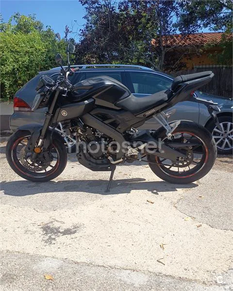 Yamaha YZF-R125 - Vista 7