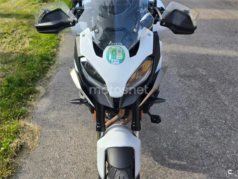 BMW F 900 XR 7900 € 2021 Cantabria - 2